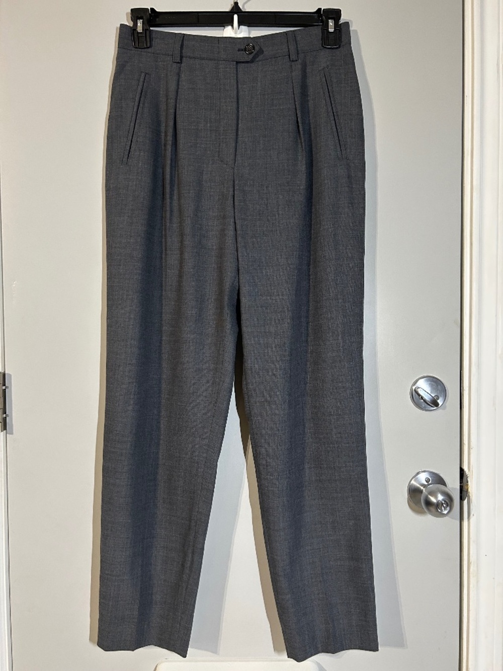 ESCADA Women's Wool Trousers Vintage, old money, luxury, elevated basic